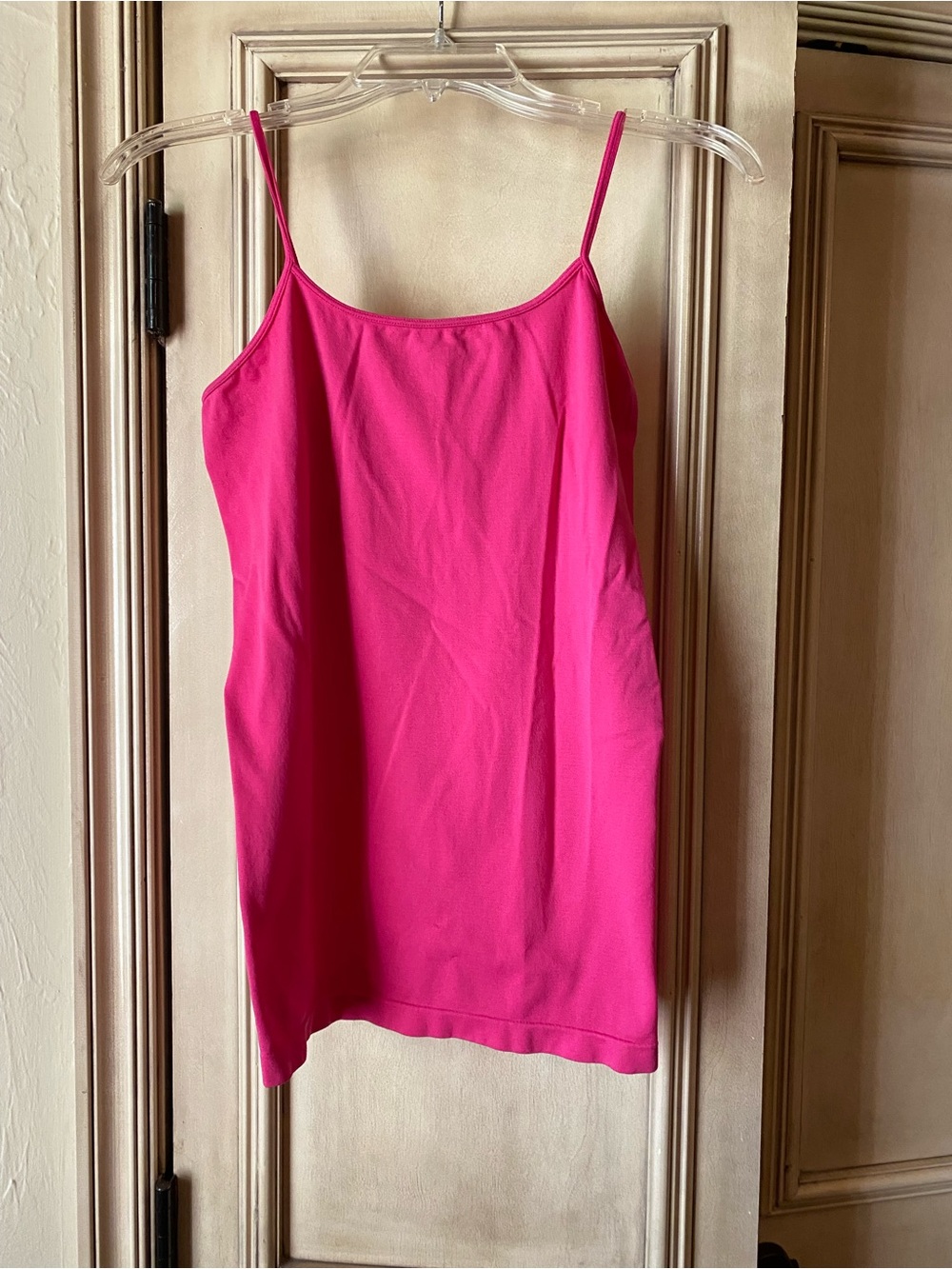 Pure Zone Women’s Pink Solid Stretch Spaghetti Strap Camisole, size S/M